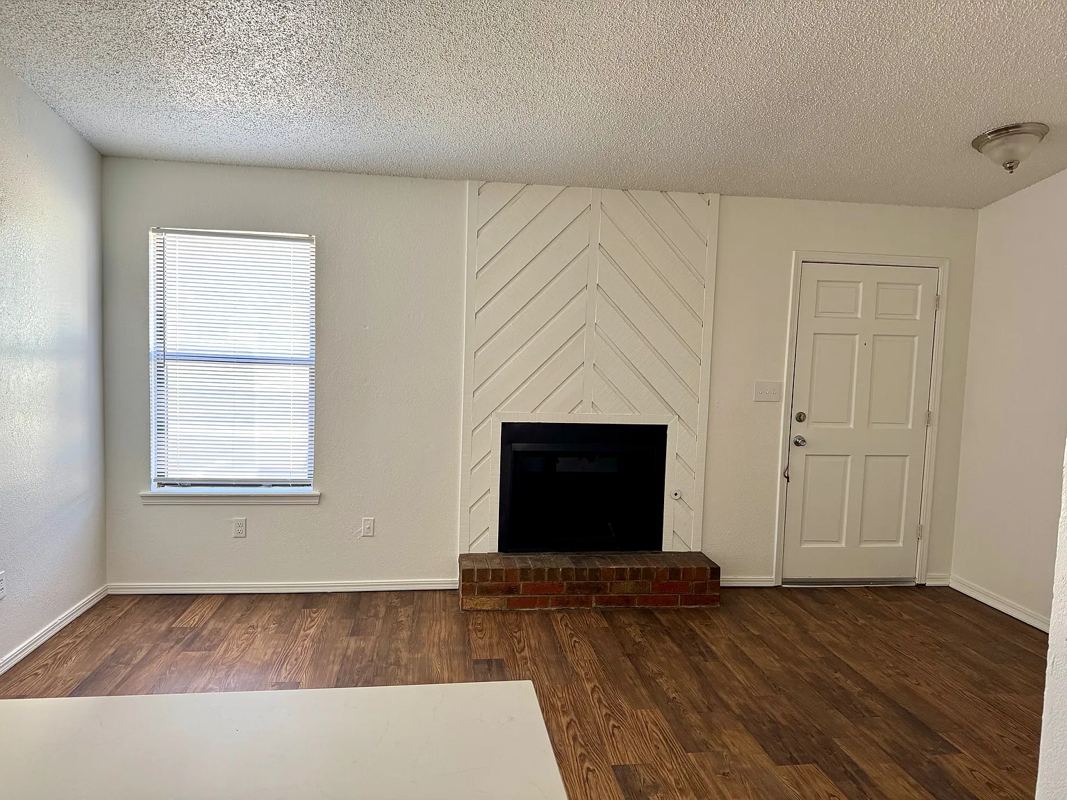 1 bed, 625 sqft, $820 — Photo 3