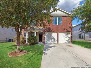 5121 Columbia Dr, Schertz, TX 78108