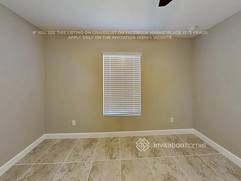 558 Oldenberg St SW — Photo 15