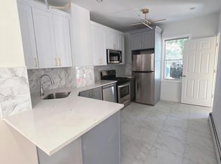 158-13 75th Rd, Flushing, NY 11366