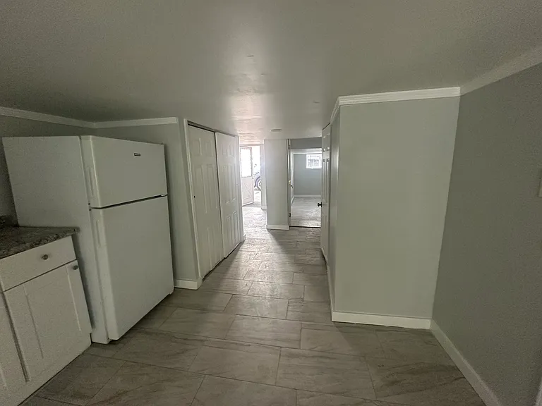 1223 E Cheltenham Ave — Photo 15