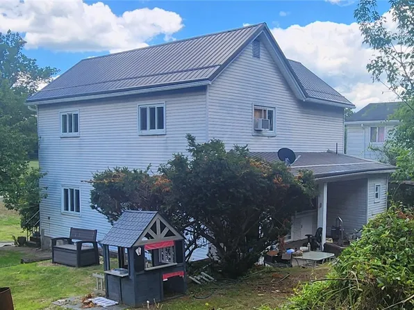 2404 Easler St, McKeesport, PA 15132