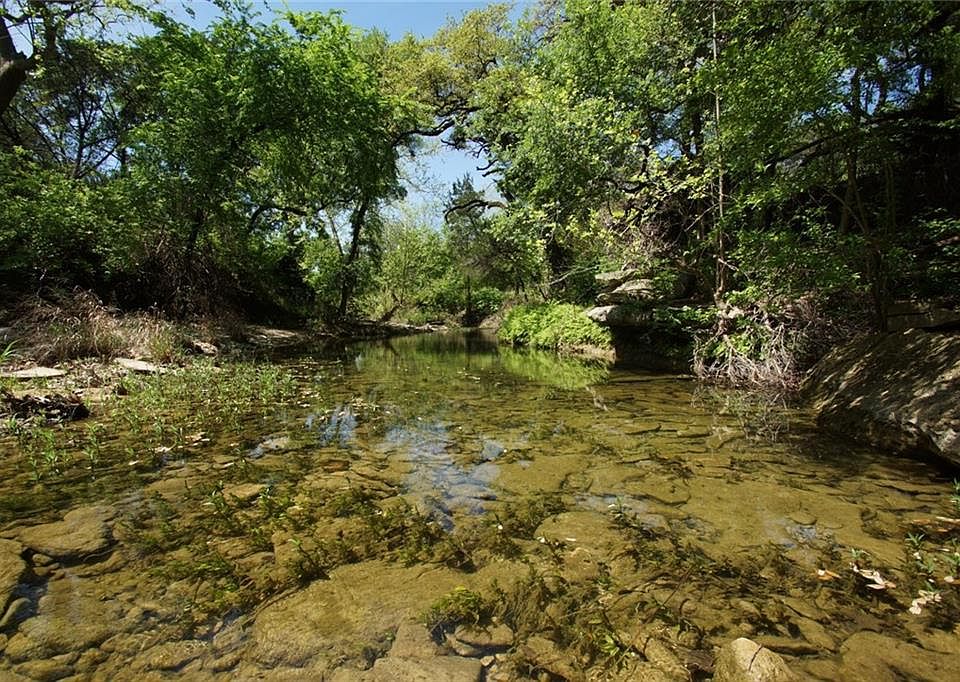 1st image of 107 Quiet Oak Cv