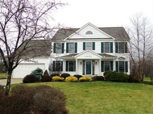 1st image of 1077 Featherstone Dr