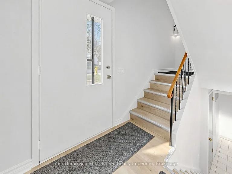 129 Melrose St — Photo 29