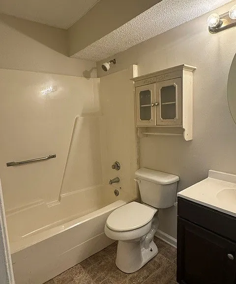 506 Mystic Dr #B — Photo 12