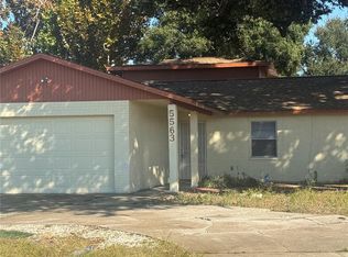 5563 58th St N, Kenneth City, FL 33709