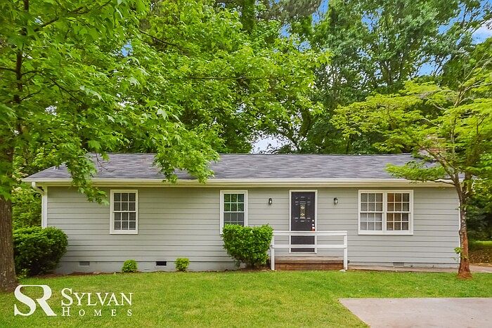 1st image of 3215 George Dr SE #20