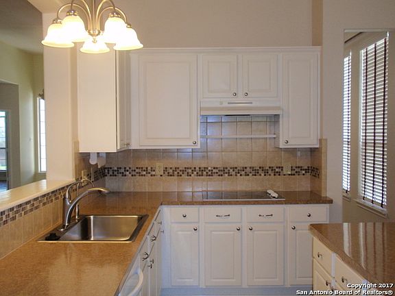 5th image of 9546 Bertram St