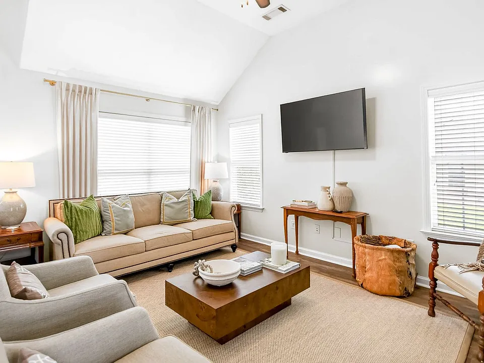 7367 Heathermoore Loop #ID1572290P
