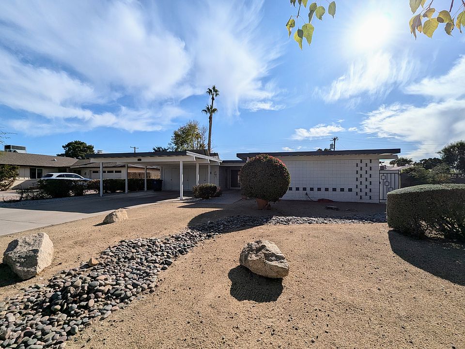 1st image of 1201 E La Jolla Dr