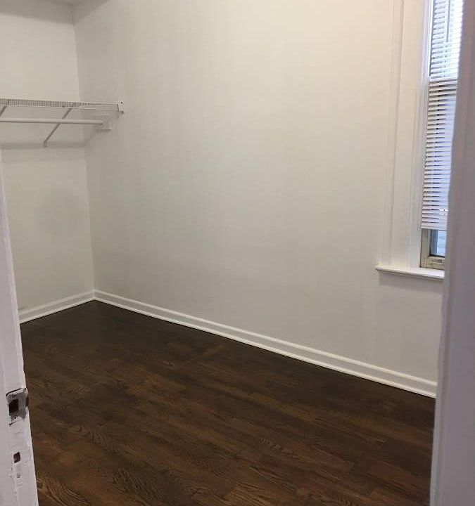 1st image of 1922 S Jefferson St APT 3