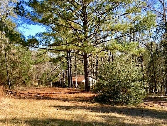 3rd image of 1550 County Road 19 N