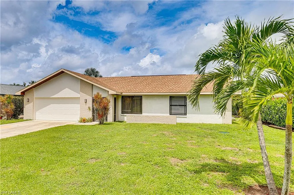 3 bed, 2.0 bath, 1670 sqft, $3,500 — Photo 2
