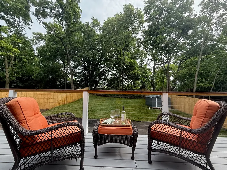 101 Moberly Ave #2 — Photo 14