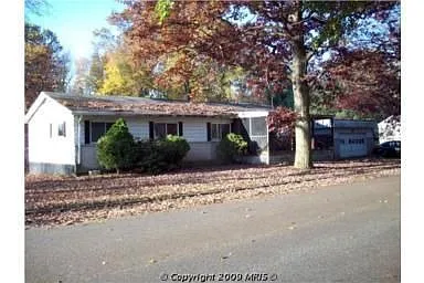 300 Warren St photo 1