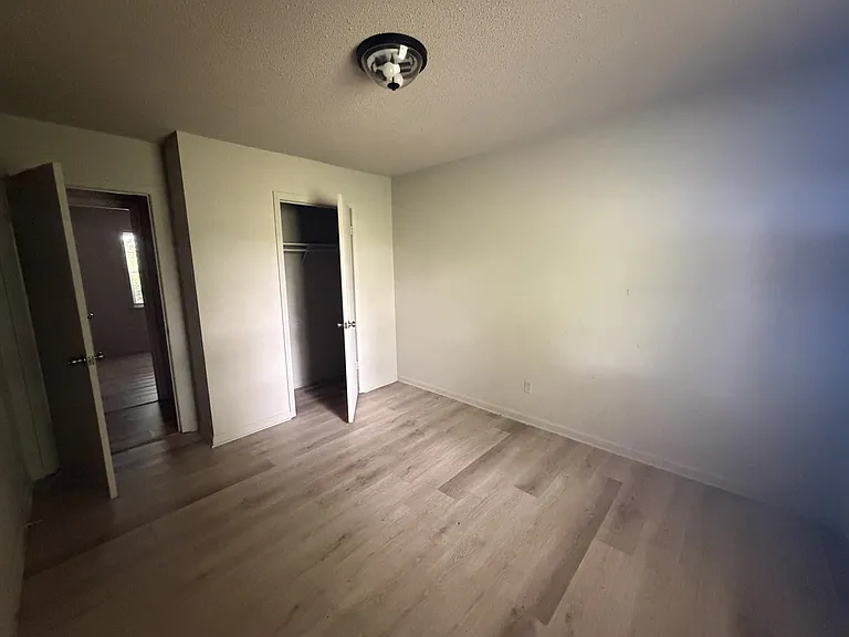 905 Maple Dr — Photo 10