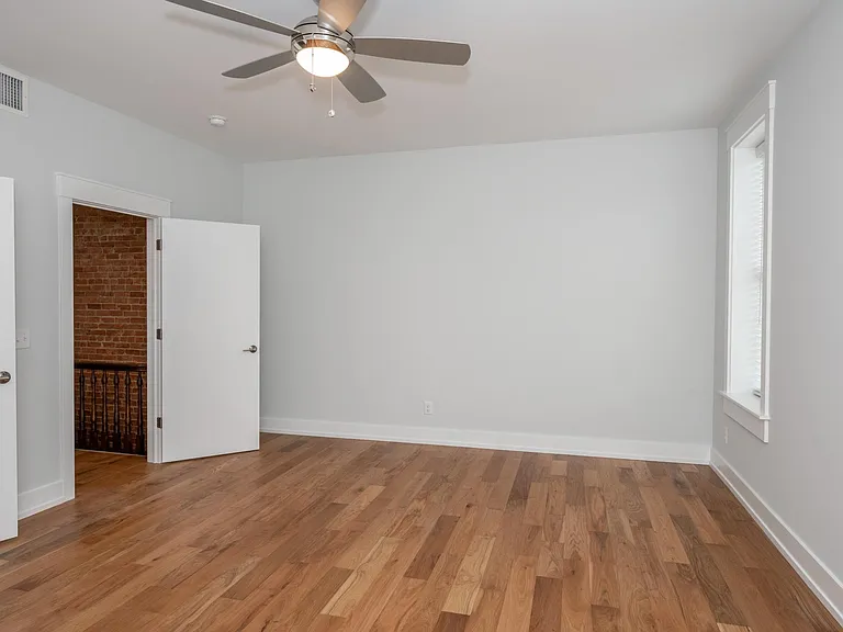 2913 Price Ave — Photo 9