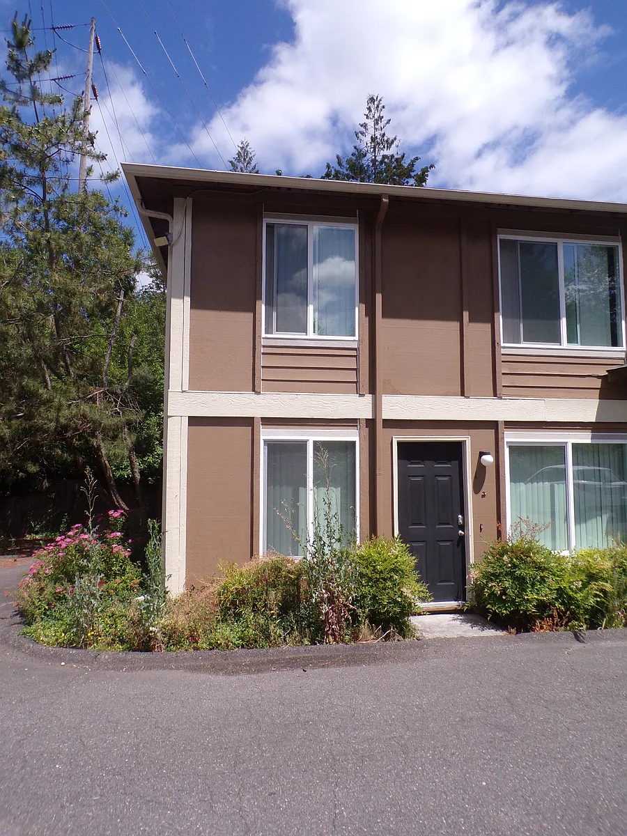 Building Photo - 5102 SW 45th Ave #1