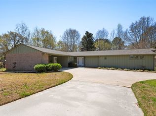 30 Joy Cir, Walhalla, SC 29691
