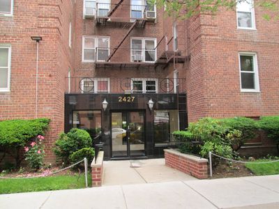 2427 E 29th St APT 4L, Brooklyn, NY, 11235