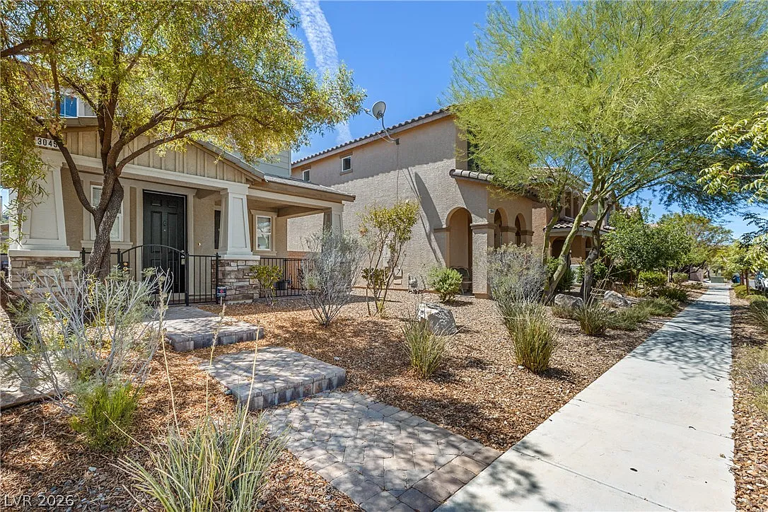 3 bed, 2.5 bath, 1873 sqft, $2,323 — Photo 1