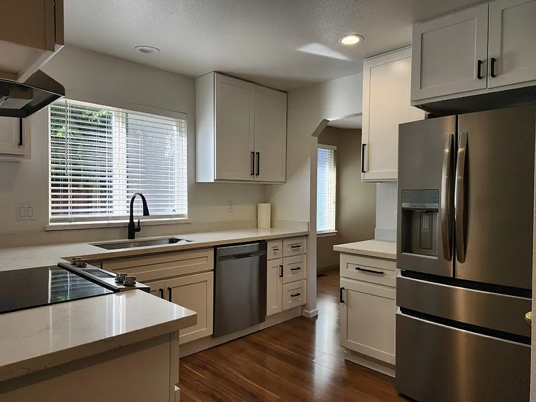 8491 Covina Loop NE — Photo 14