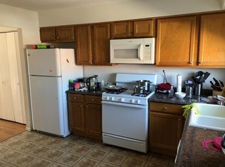 3675 Salem Walk APT A1, Northbrook, IL 60062