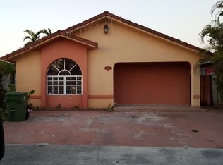 3169 W 70th St, Hialeah, FL 33018