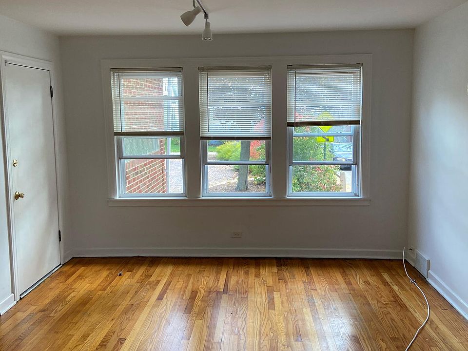 1st image of 515 N Humphrey Ave Floor 1