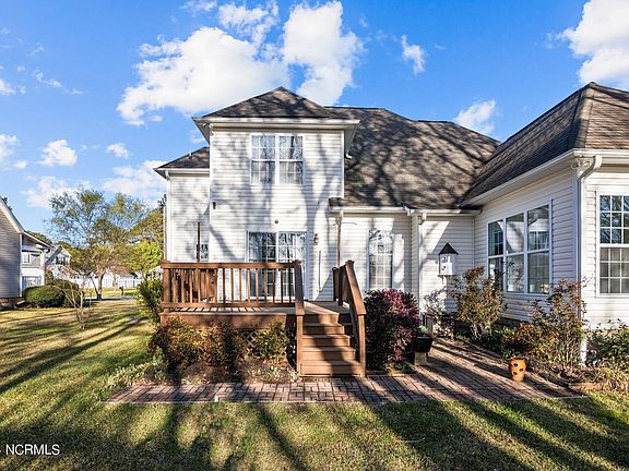 5th image of 2706 River Chase Drive
