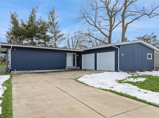 1085 Brockman Ave, Marion, IA 52302