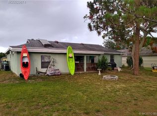 766 NW Rainbow St, Pt Saint Lucie, FL 34983