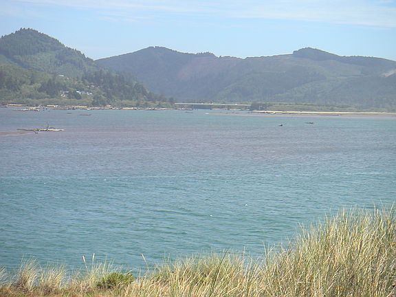 3rd image of 373 Salishan Dr