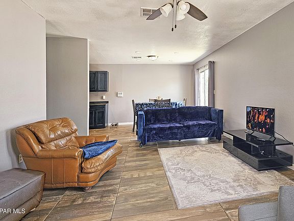 2nd image of 693 Desert Sage Dr