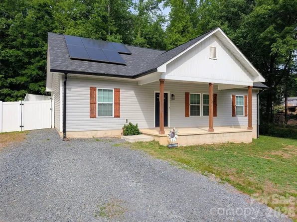 1329 Columbus St, Albemarle, NC 28001