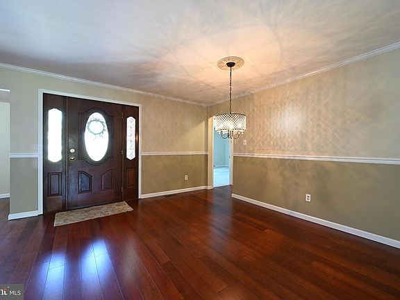 3rd image of 126 Juliustown Rd