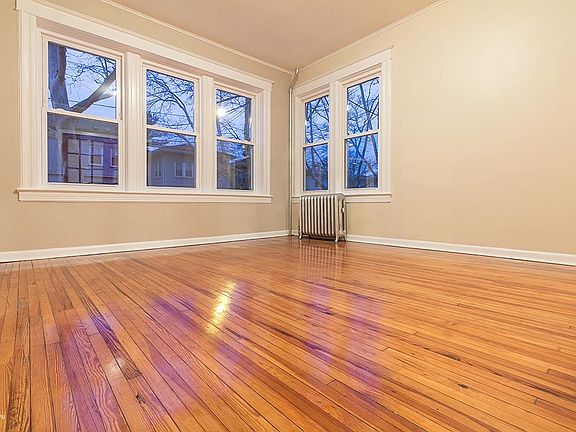 2nd image of 328 Virginia Ave