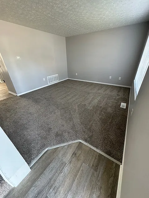 Eagle Ridge Townhomes — Photo 3