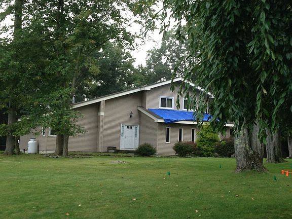 2nd image of 6 Morley Cir