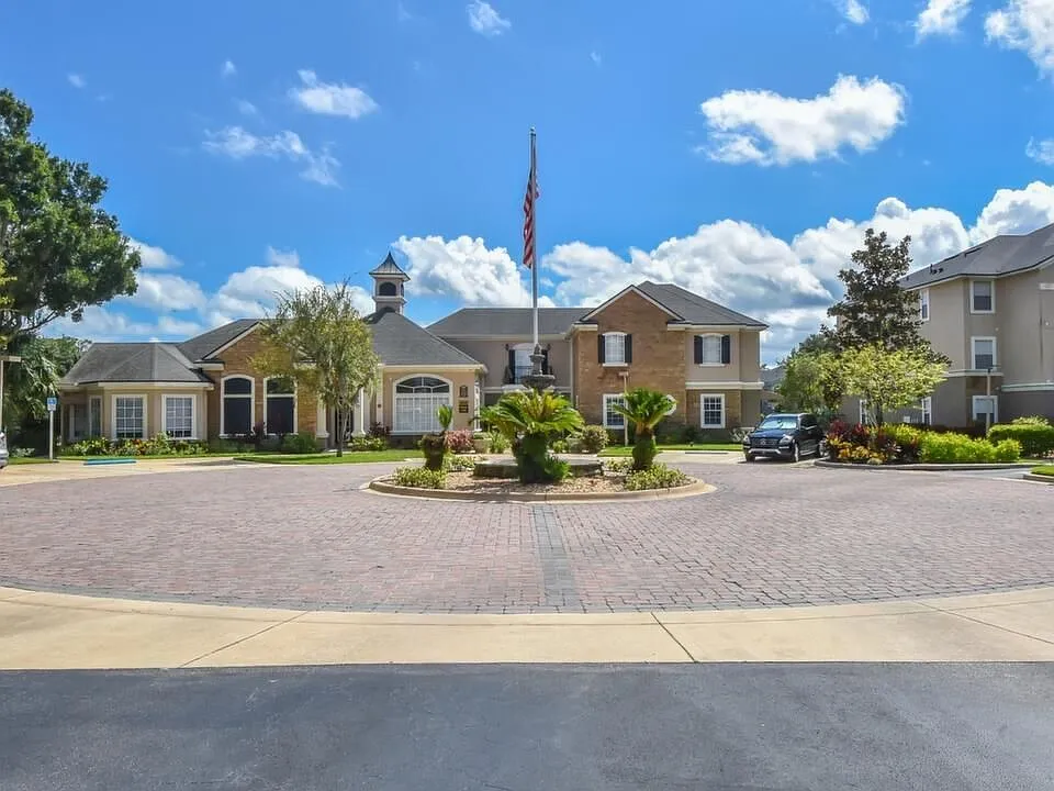 940 Village Trl #5-308