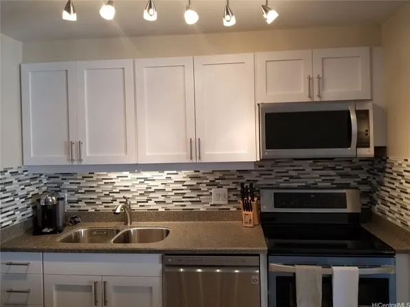 1778 Ala Moana Blvd APT 2818, Honolulu, HI 96815