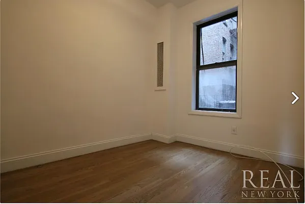 Rented by REAL New York | media 18