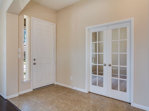 Entry Foyer