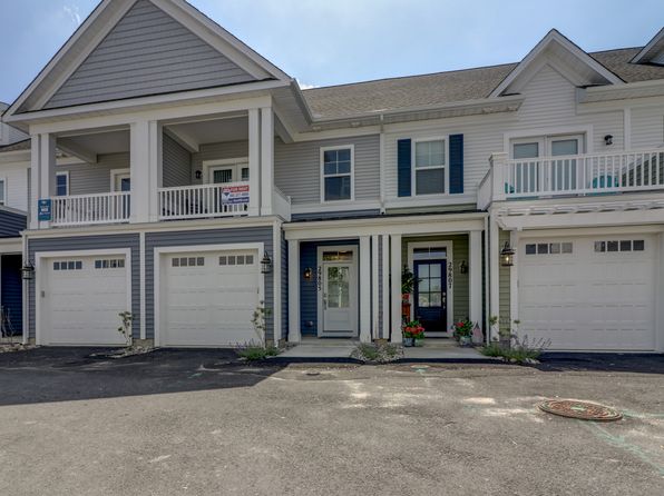 29805 Striper Harbor Court