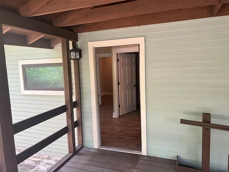 15303 Texas St — Photo 20