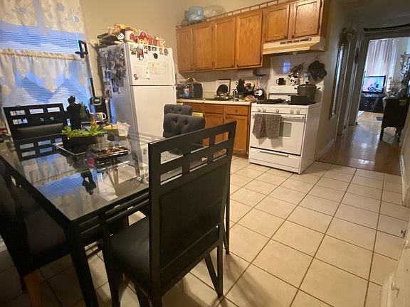 3rd image of 5516 W 24th St
