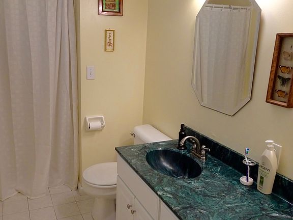 5th image of 1101 N Balsam Dr