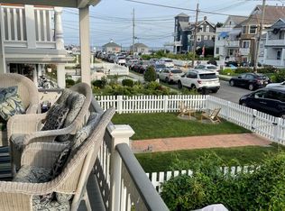 13 Embury Ave, Ocean Grove, NJ 07756