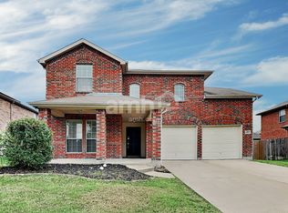 1003 San Antonio Dr, Forney, TX 75126